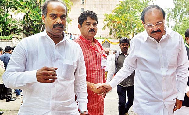 A red-faced former deputy chief minister R Ashok was not only sneered at by some of his party colleagues but his inability to ensure the victory of BJP candidates in the mayoral polls was the cause for celebration among some of them A red-faced former deputy chief minister R Ashok was not only sneered at by some of his party colleagues but his inability to ensure the victory of BJP candidates in the mayoral polls was the cause for celebration among some of them